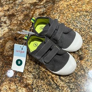 New Toddler Boys Velcro Sneakers - Cat & Jack